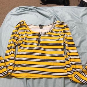 RUE 21 shirt